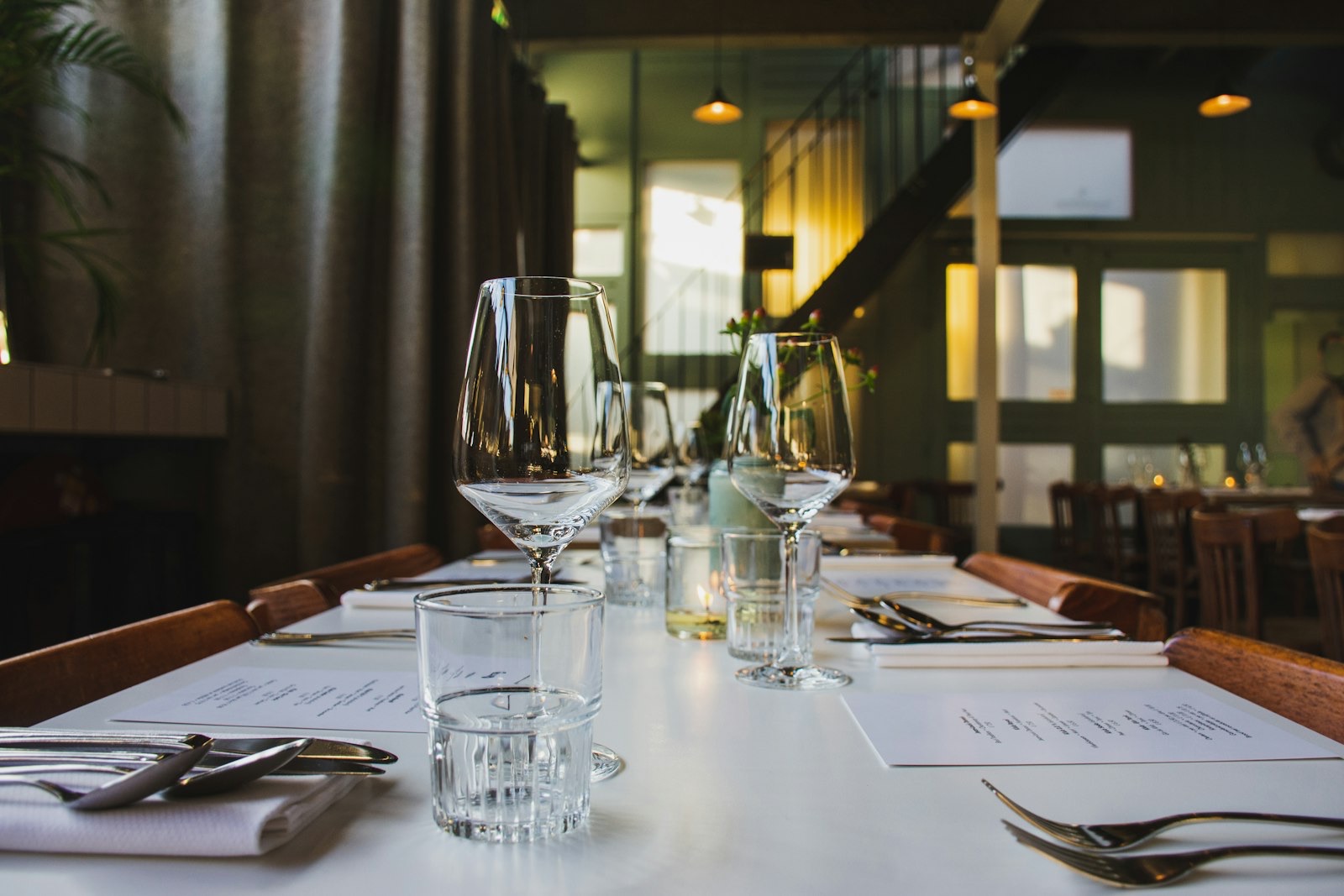 Elegant dining table with wine glasses in a restaurant